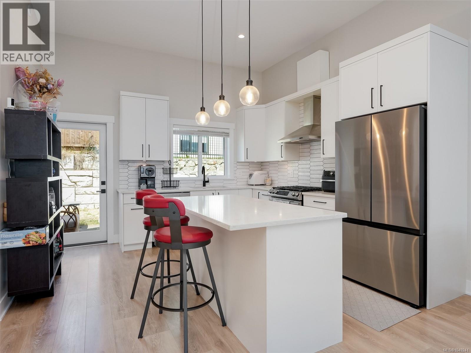  2532 Obsidian Place, Langford