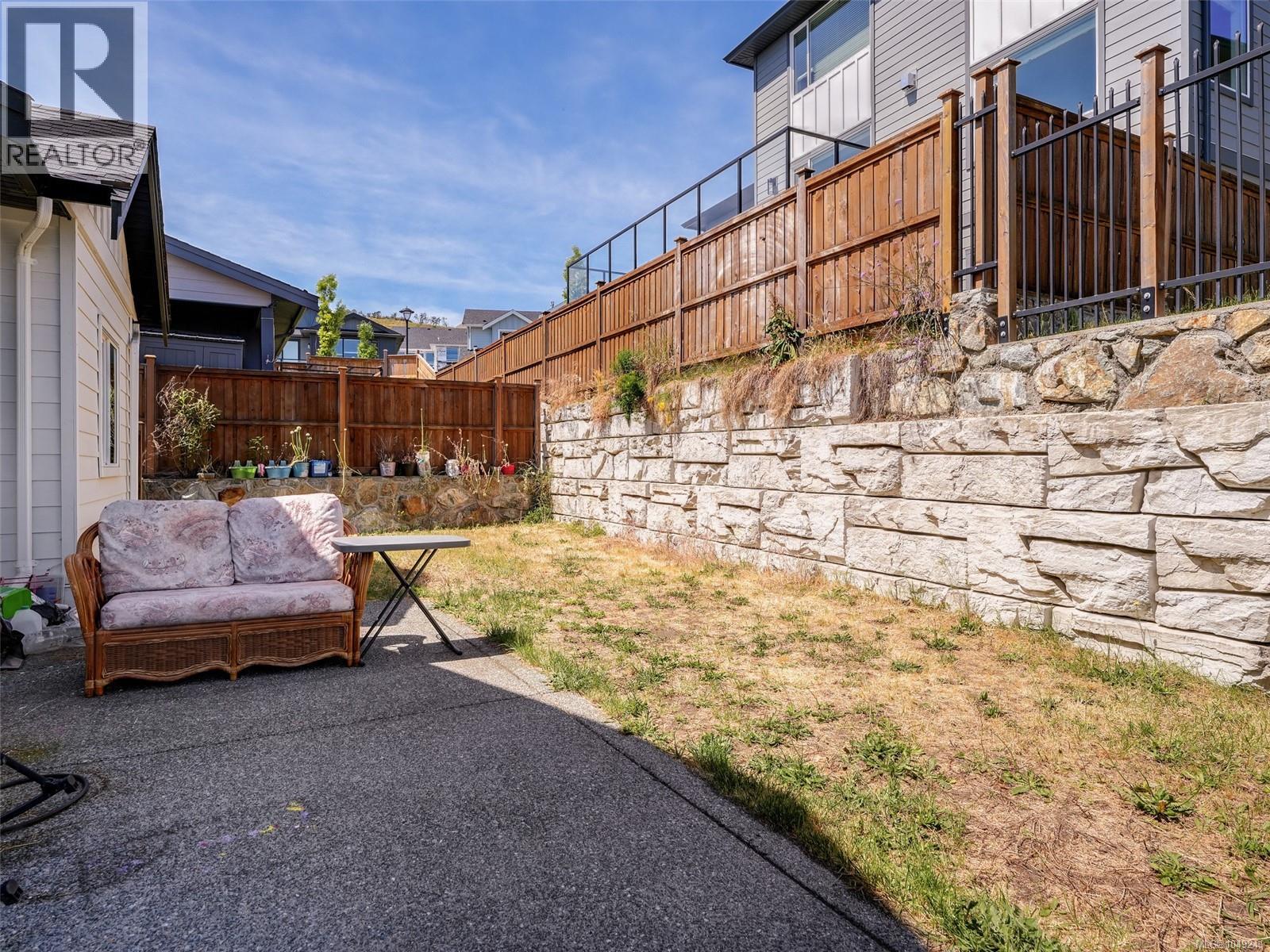  2532 Obsidian Place, Langford
