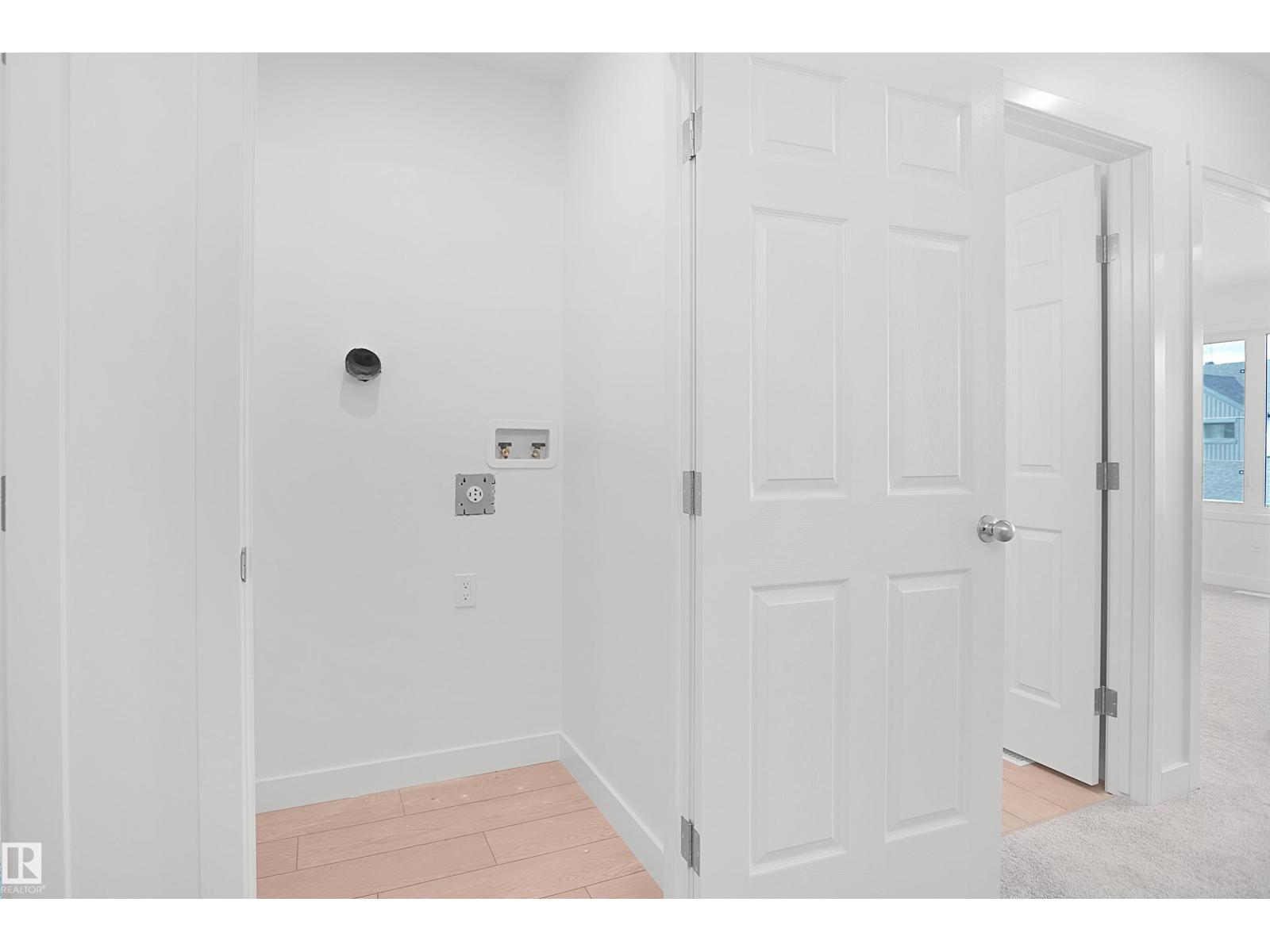 18831 29 AV NW - 29