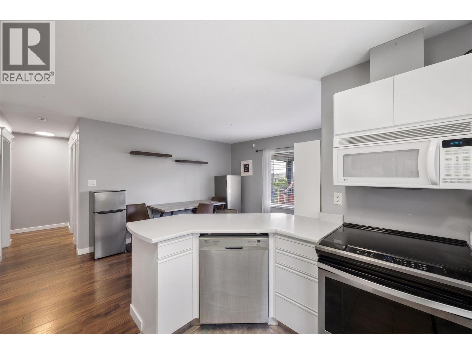 2277 Turnberry Place - Image 5