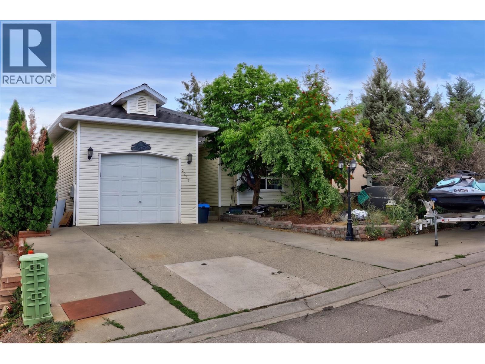 2277 Turnberry Place, Kamloops