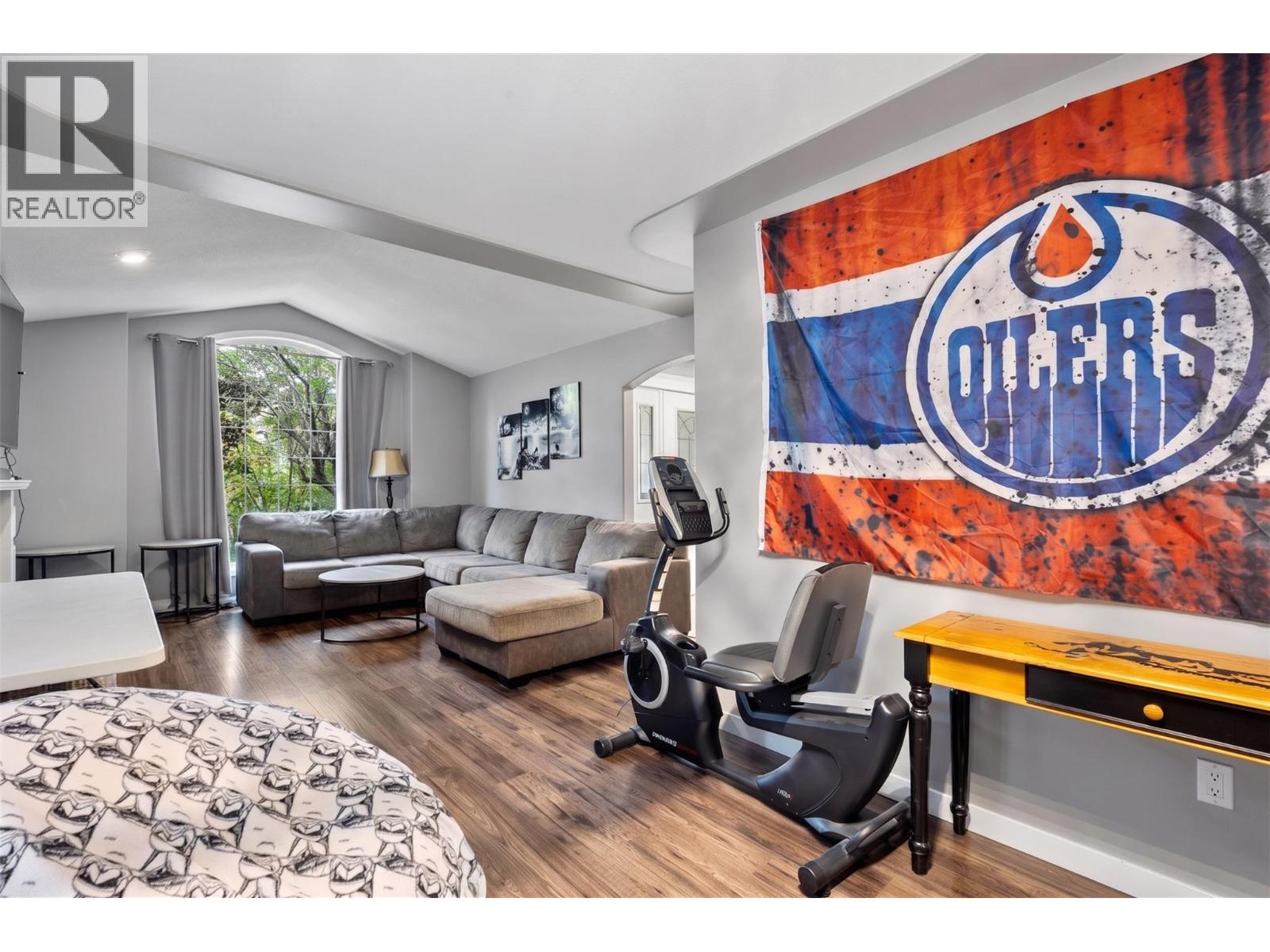 2277 Turnberry Place - Image 7