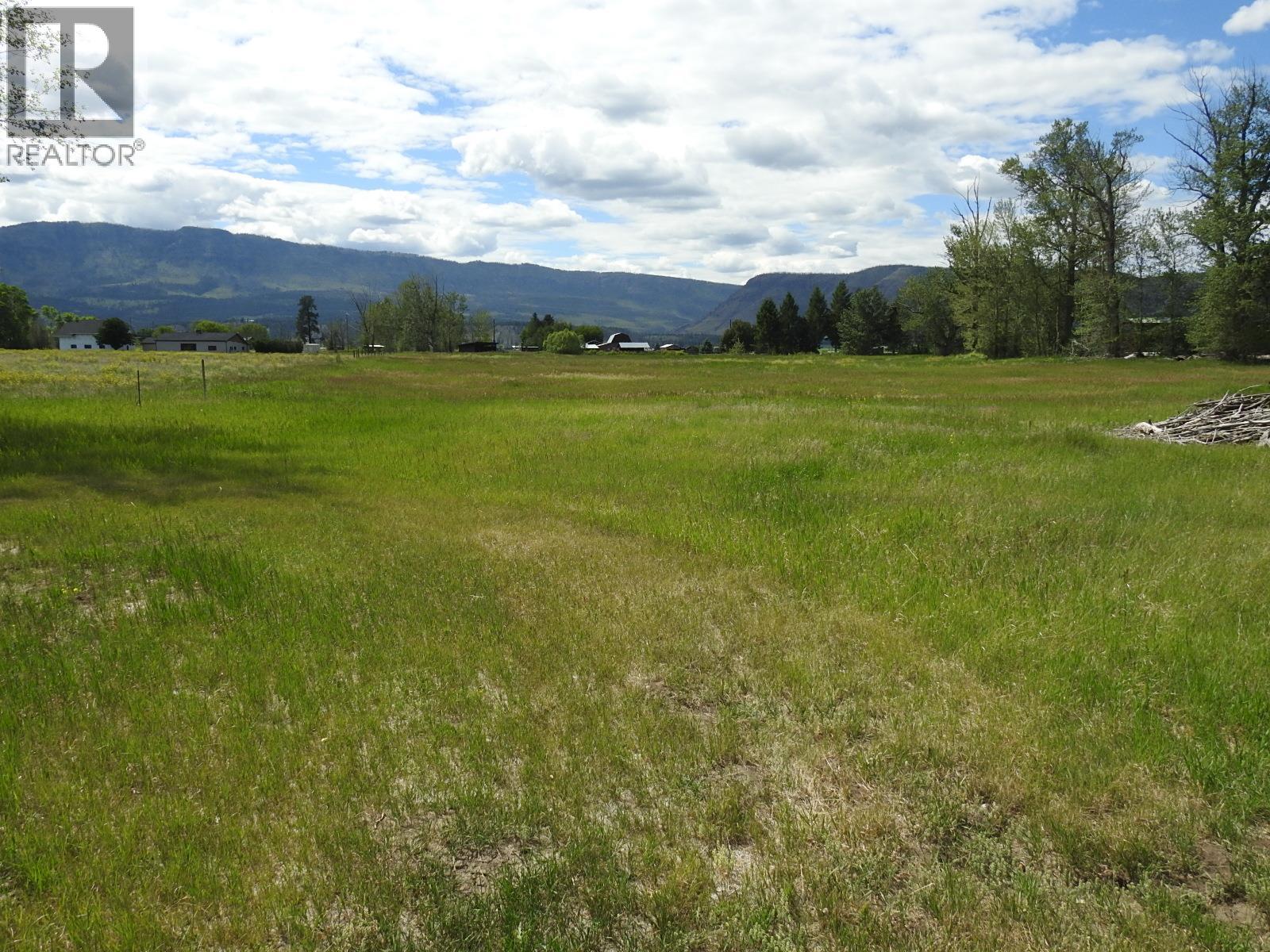 5569 Kamloops-Vernon Highway, Westwold — photo 6