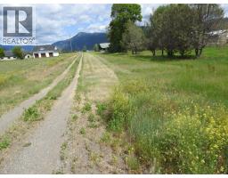 5569 Kamloops-vernon Highway, Westwold, BC V0E3B1 Photo 58