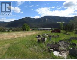 5569 Kamloops-vernon Highway, Westwold, BC V0E3B1 Photo 15