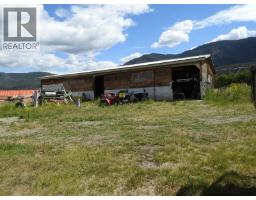 5569 Kamloops-vernon Highway, Westwold, BC V0E3B1 Photo 8