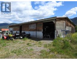 5569 Kamloops-vernon Highway, Westwold, BC V0E3B1 Photo 9