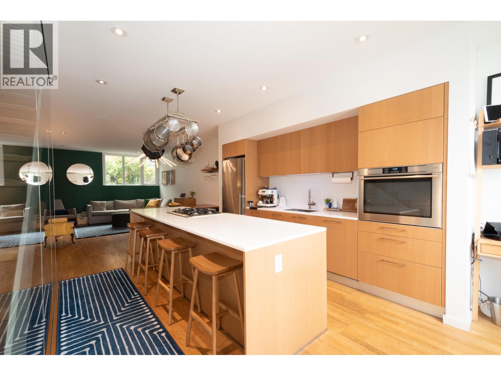2220 WILLOW STREET, Vancouver