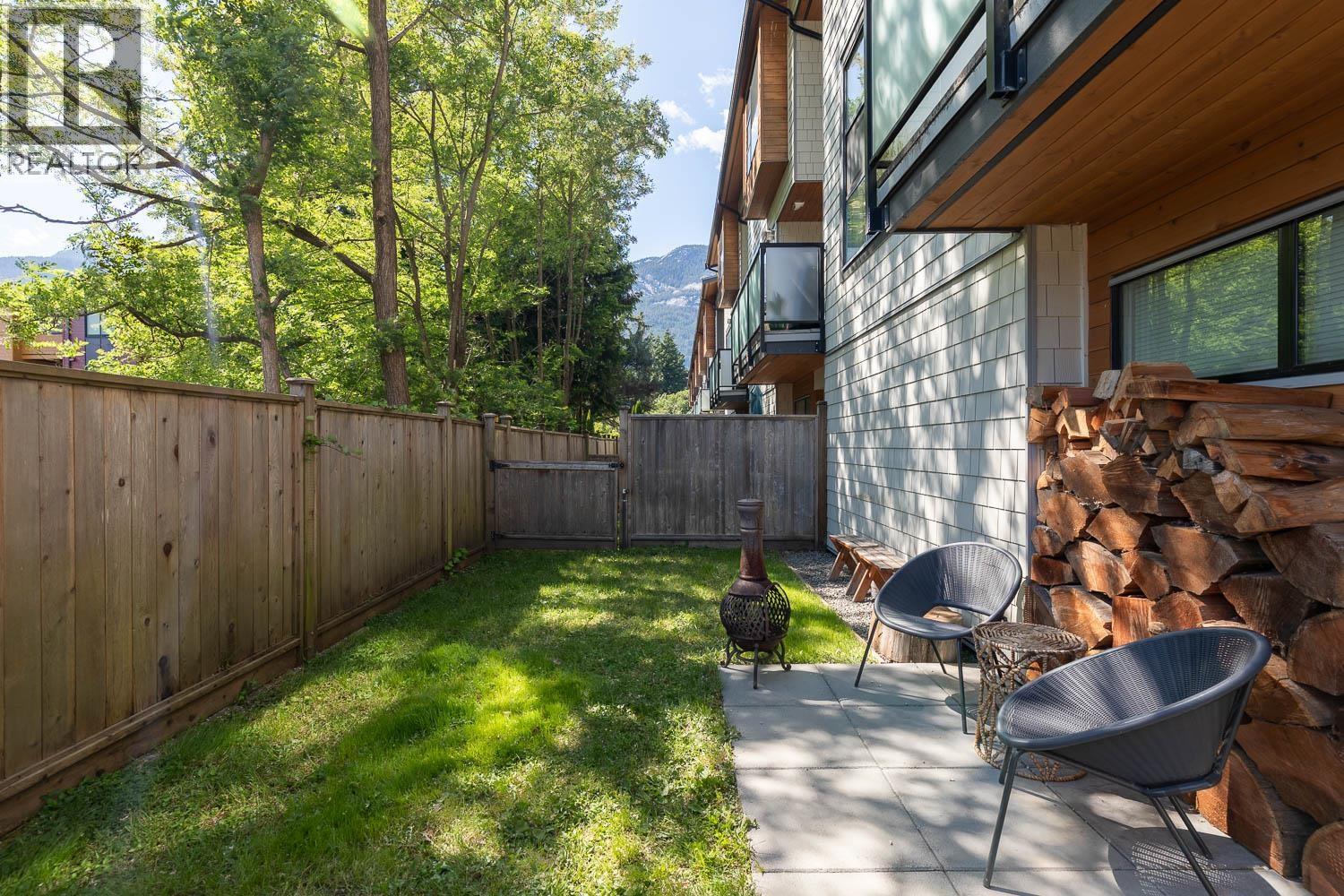 3 38447 BUCKLEY AVENUE, Squamish — photo 3