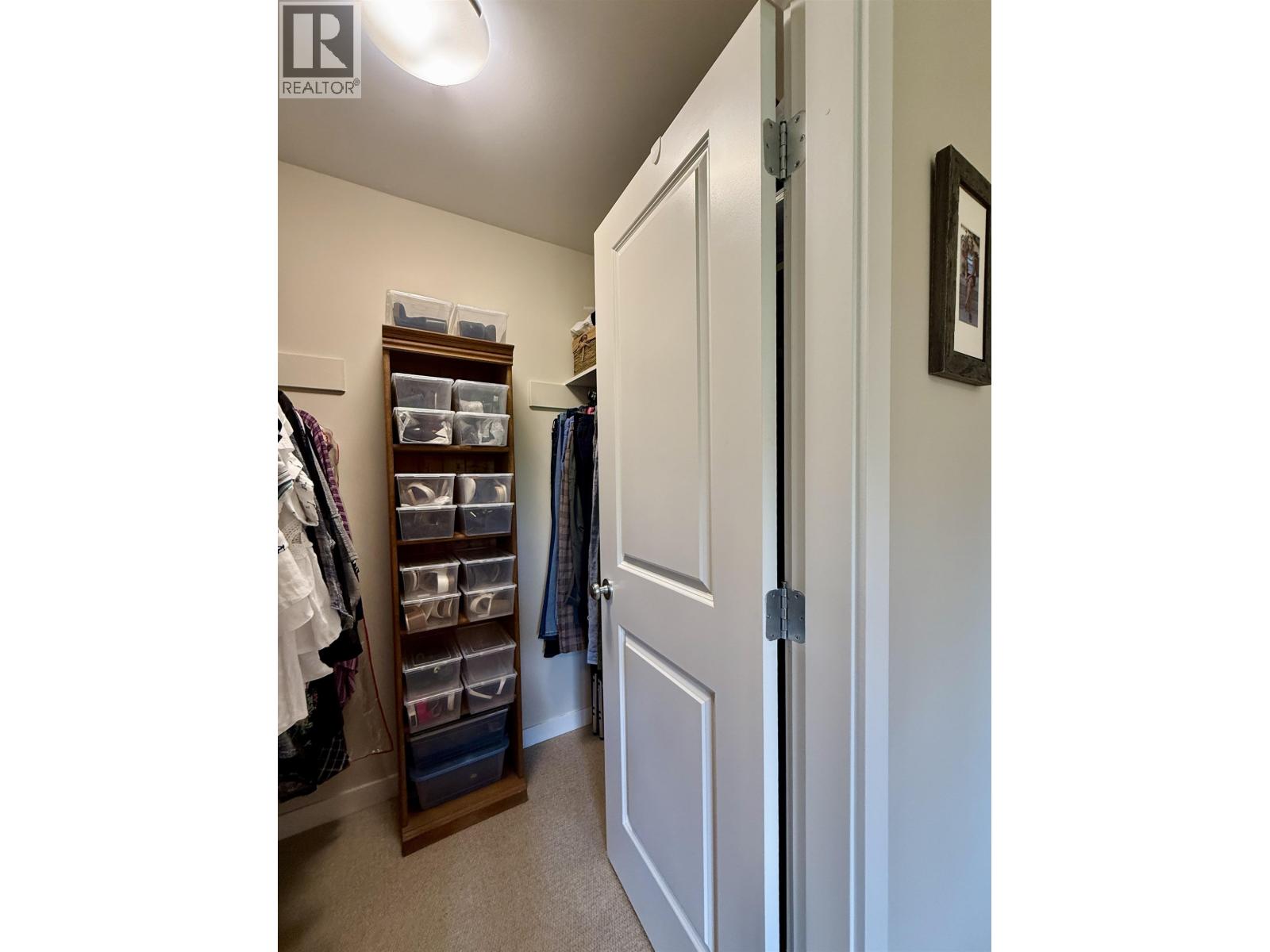 404 5631 INLET AVENUE, Sechelt