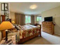 404 5631 Inlet Avenue, Sechelt, BC V7Z0J1 Photo 15