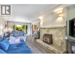 3028 Starlight Way, Coquitlam, BC V3C3P6 Photo 15