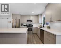 40410 Perth Drive, Squamish, BC V0N1T0 Photo 6