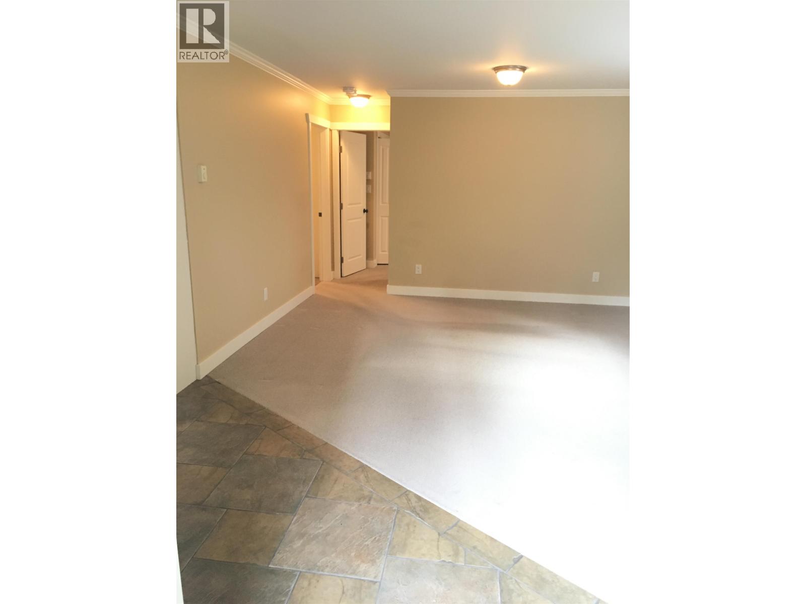 555 GREENWAY AVENUE, North Vancouver — photo 3