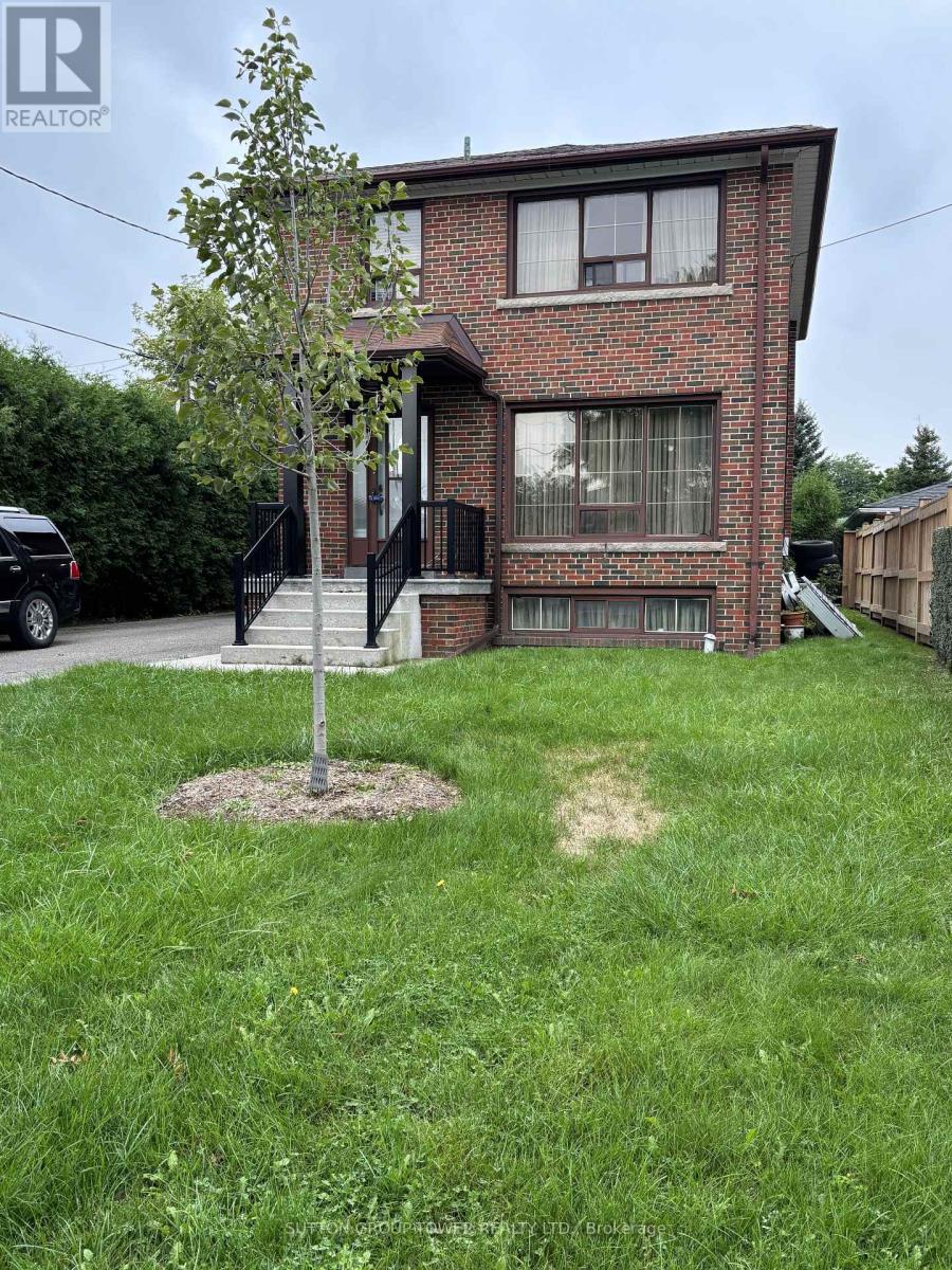200 LOCKSLEY AVENUE - 2