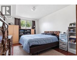 1612 24 Avenue NW - photo 21