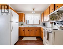 1612 24 Avenue NW - photo 25