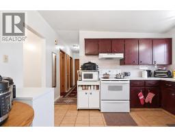 1612 24 Avenue NW - photo 17