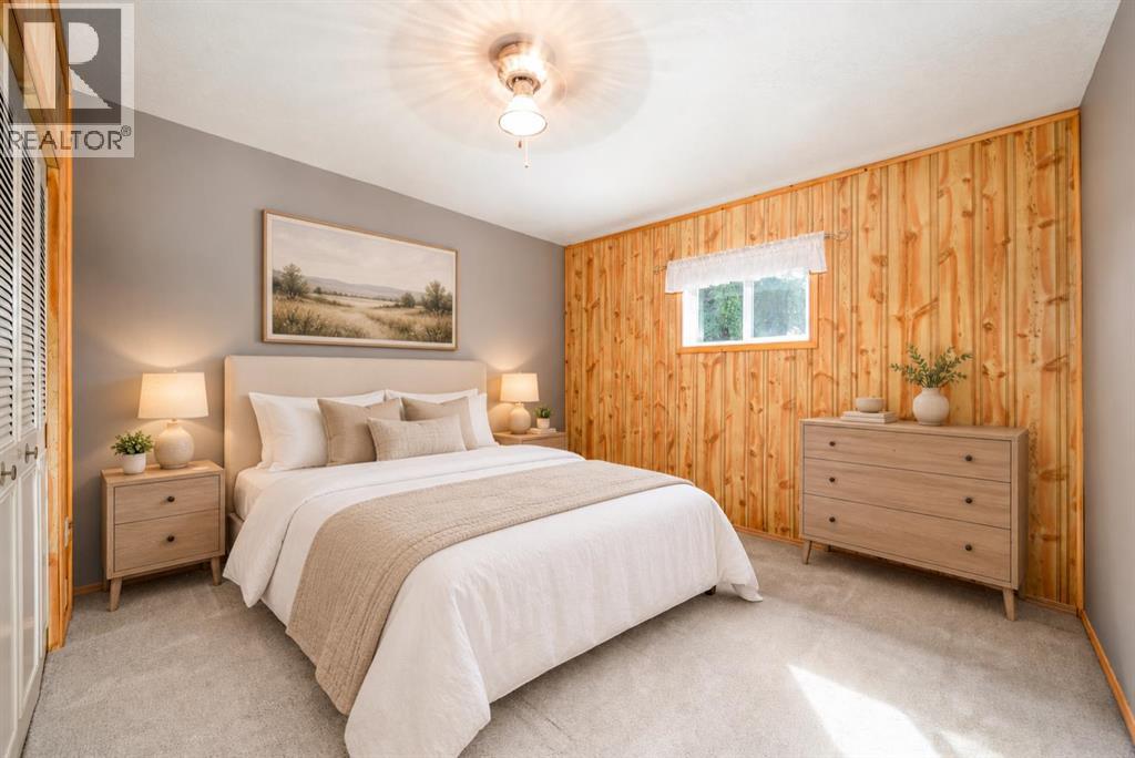 110 2 Avenue W - 15