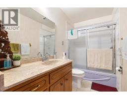 1612 24 Avenue NW - photo 18