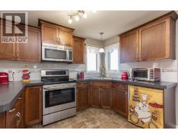 Bedroom - 146 Truant Crescent, Red Deer, AB T4P0S8 Photo 9