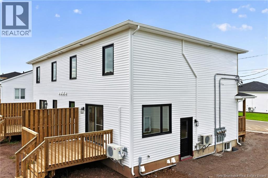 21 Alosier Crescent, Moncton — photo 2