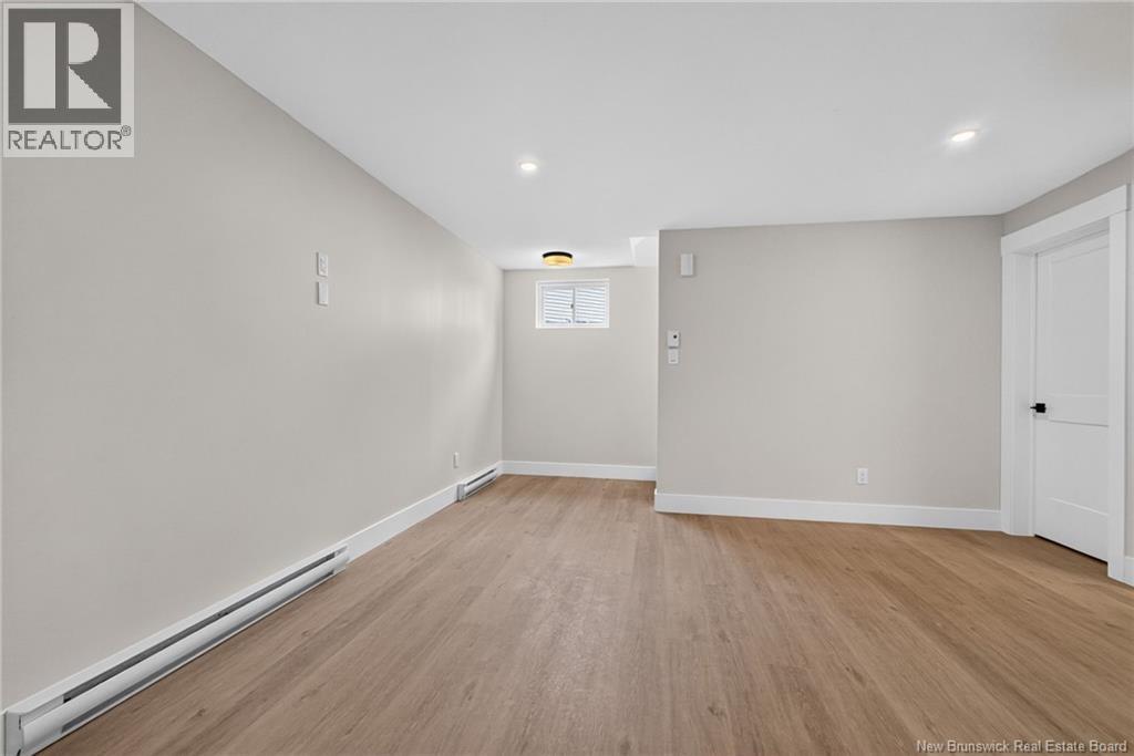 21 Alosier Crescent - Image 39