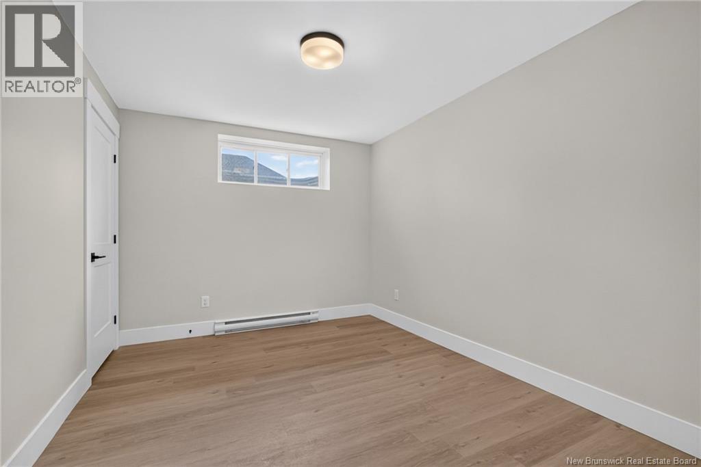 21 Alosier Crescent - 35