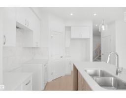 18967 28 Av Nw, Edmonton, AB T6M3C4 Photo 18