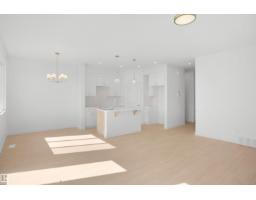 18967 28 Av Nw, Edmonton, AB T6M3C4 Photo 9