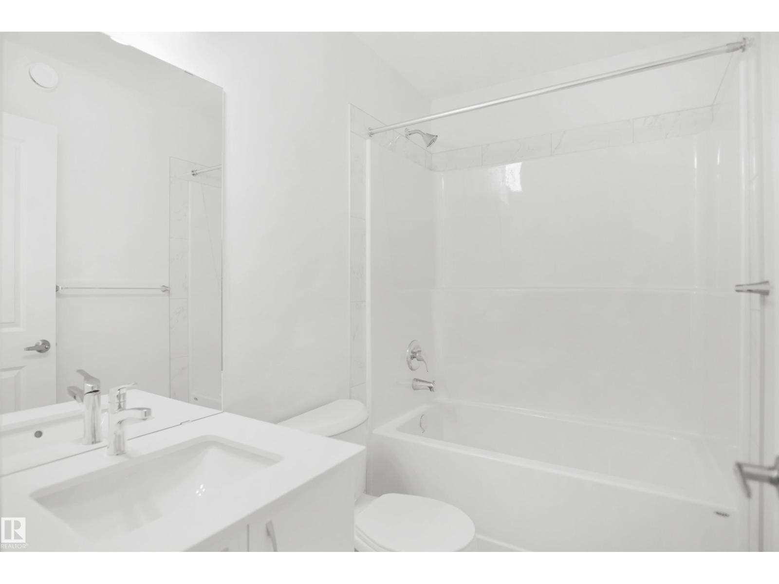18967 28 AV NW - 34