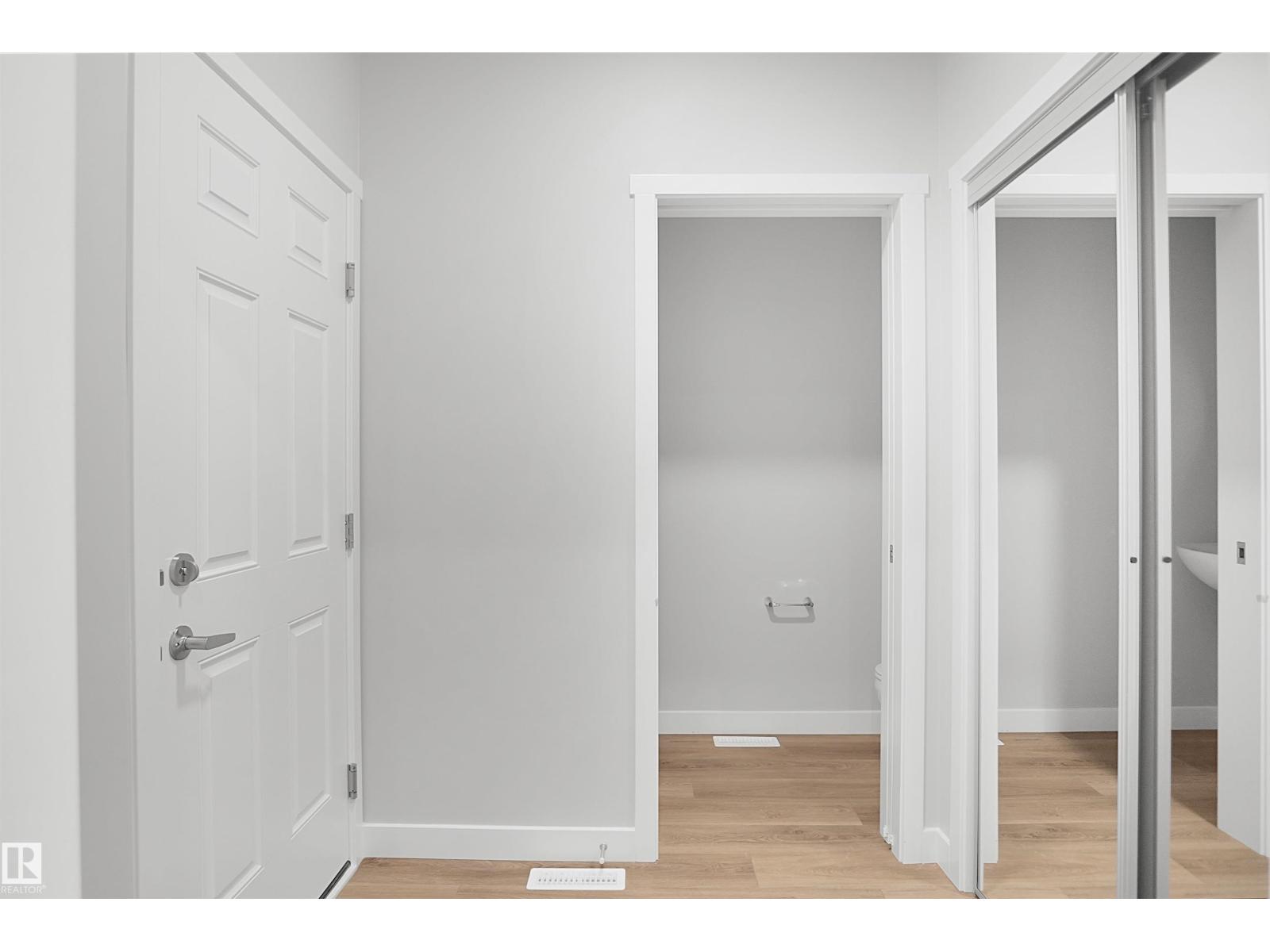 18963 28 AV NW - 16