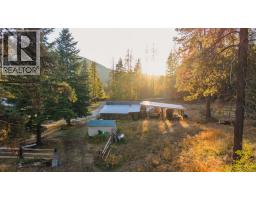 1368 Wenger Road, Arrow Creek, BC V0B1G9 Photo 12
