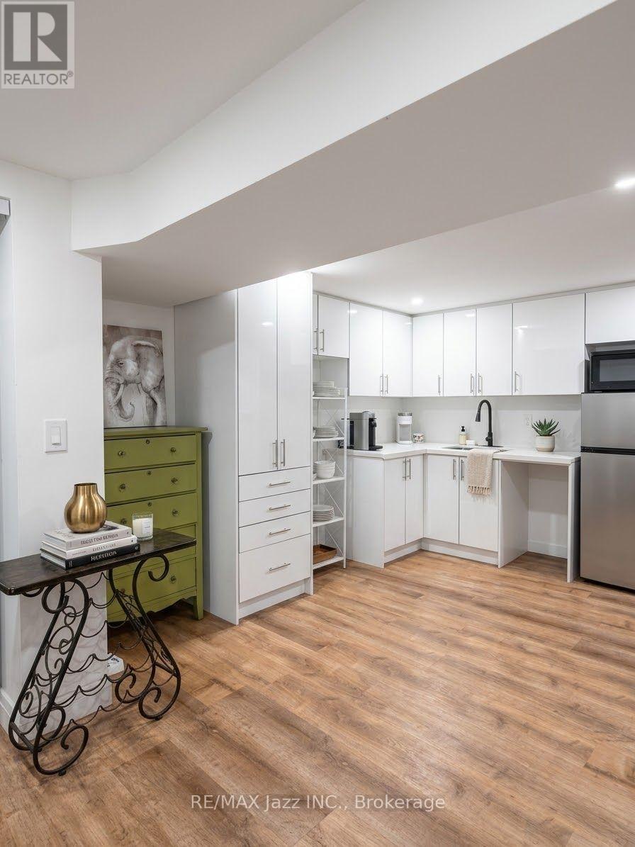 1293 LUDLOW COURT - 29