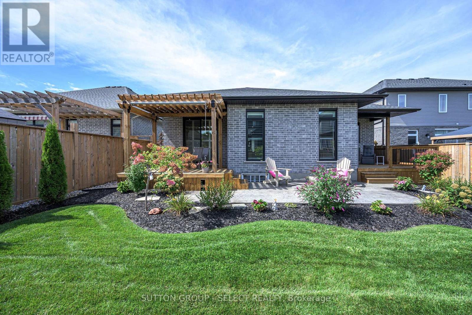 38 ROYAL DORNOCH DRIVE - 3