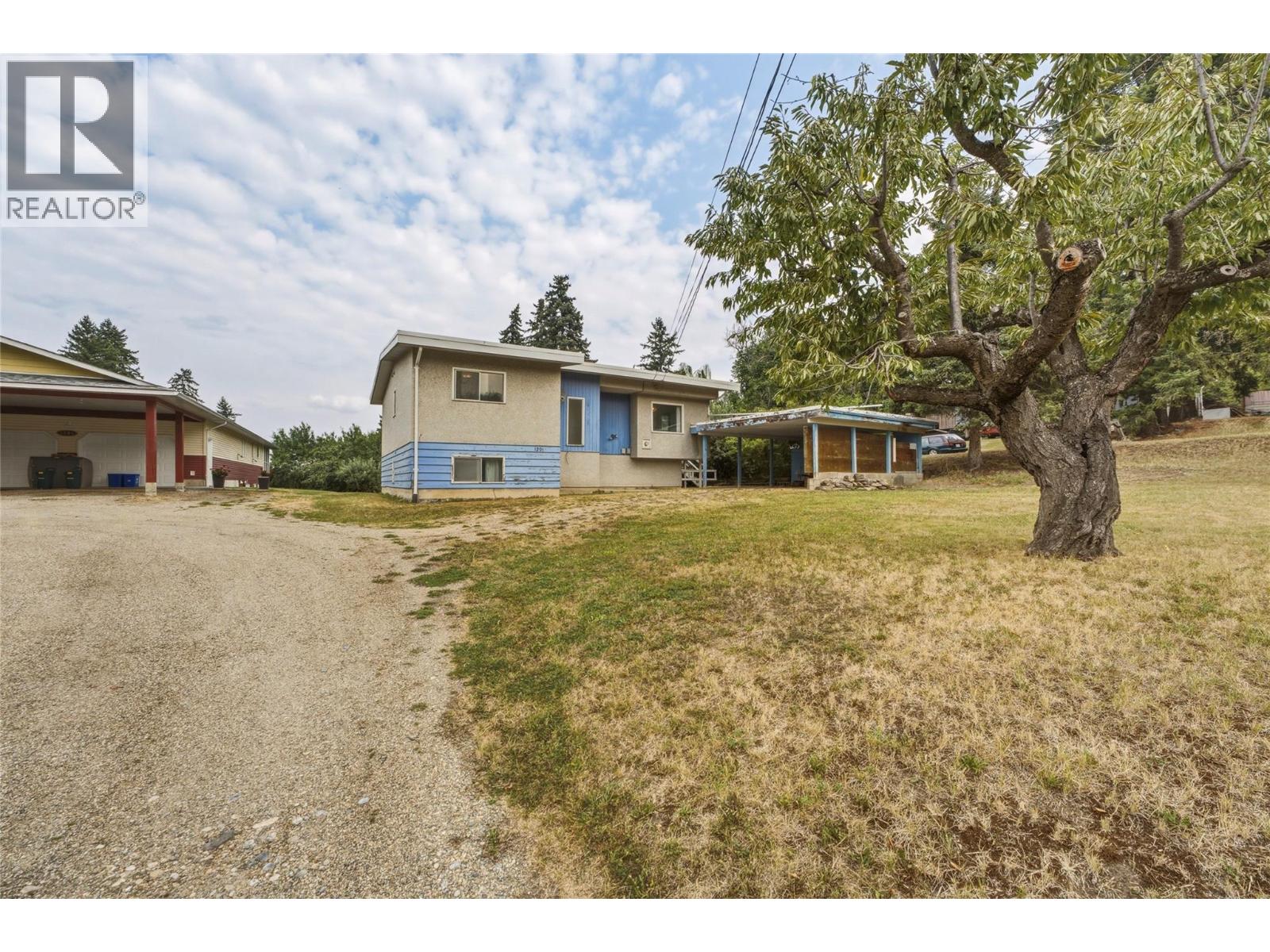 1201 8 Avenue NE - Image 28