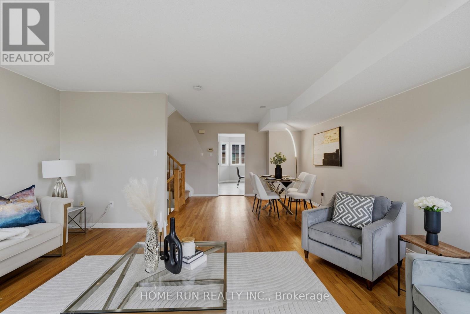 3 Bed, 3 Bath House for Sale in Ottawa – 2632 PALINGS PRIVATE, Ottawa – MLS# X13763508 - Image 15