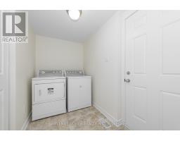 Eating area - 122b Centrepointe Drive, Ottawa, ON K2G4N6 Photo 13