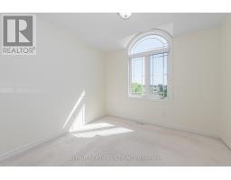 122b Centrepointe Drive, Ottawa, ON K2G4N6 Photo 34