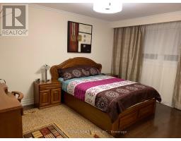 Bedroom 3 - 66 Dewlane Drive, Toronto, ON M2R2P8 Photo 7