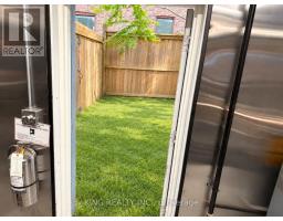 1001 Queen Street E, Toronto, ON M4M1K2 Photo 48