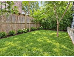 1001 Queen Street E, Toronto, ON M4M1K2 Photo 49