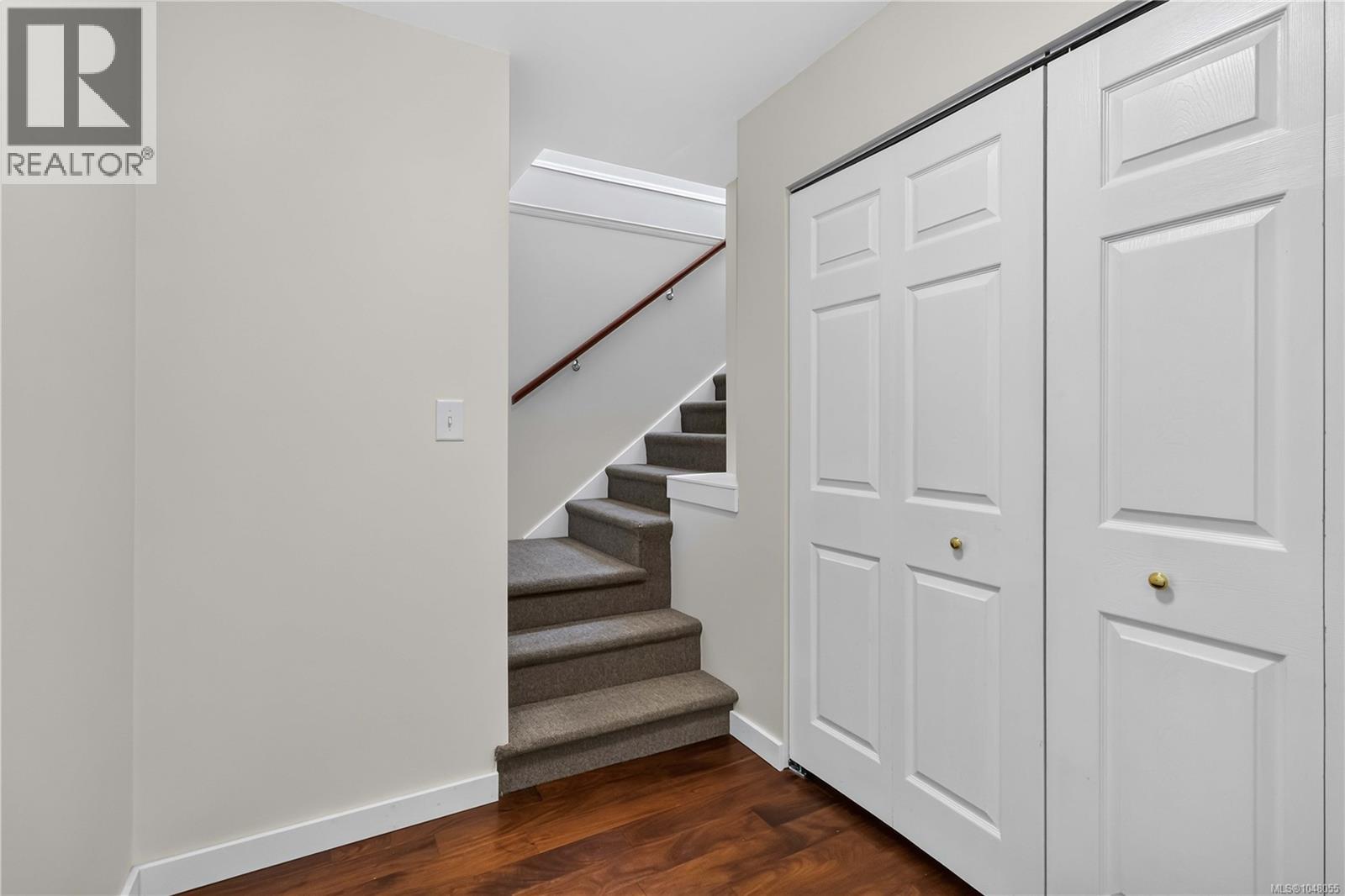  362 Ker Avenue, Saanich