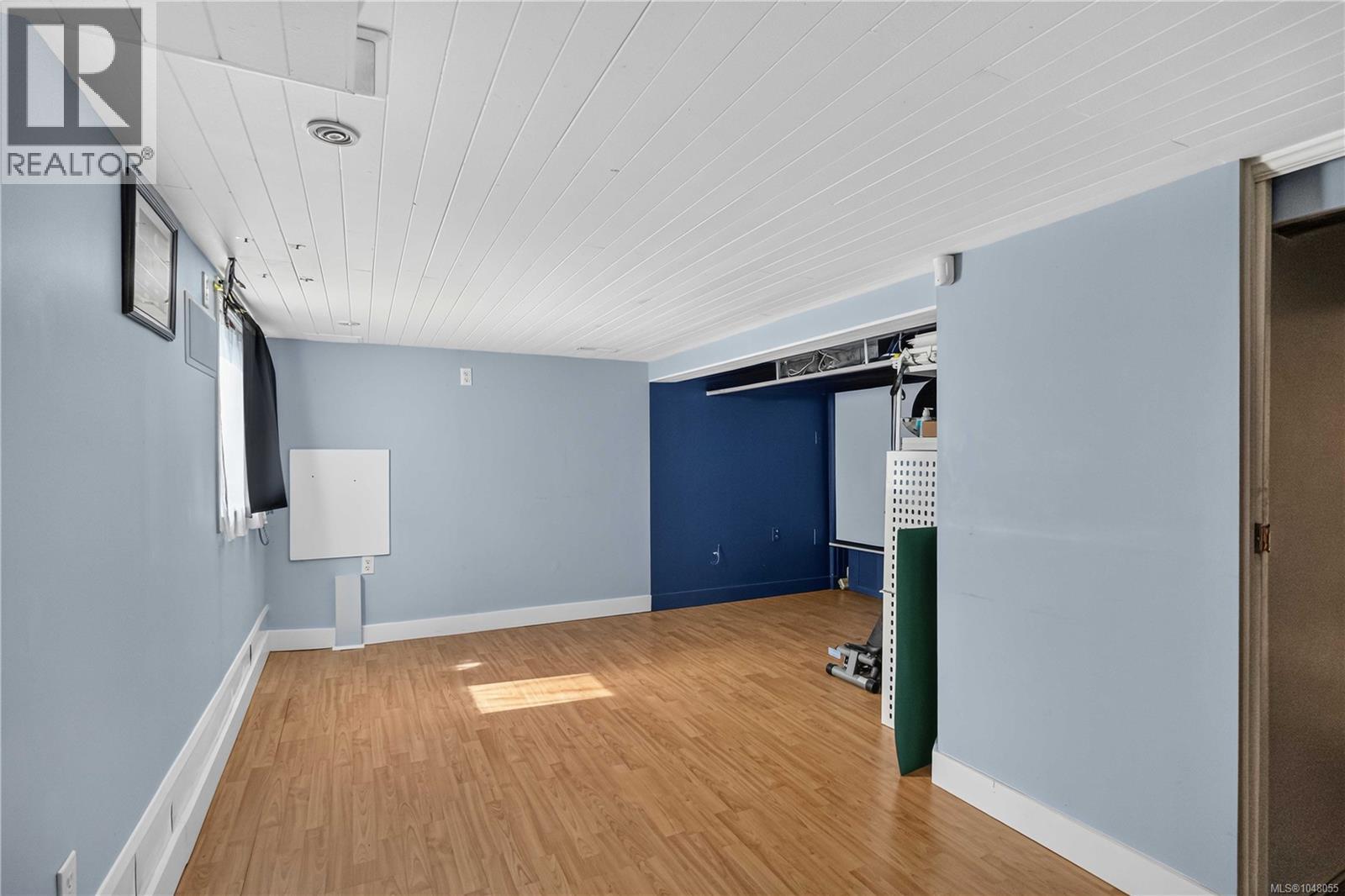  362 Ker Avenue, Saanich