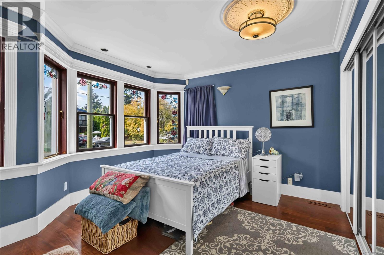  362 Ker Avenue, Saanich