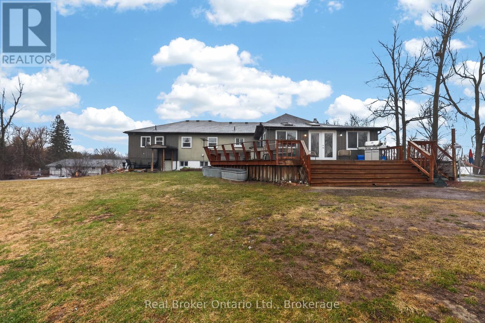 1720 DURHAM ROAD W - Image 30