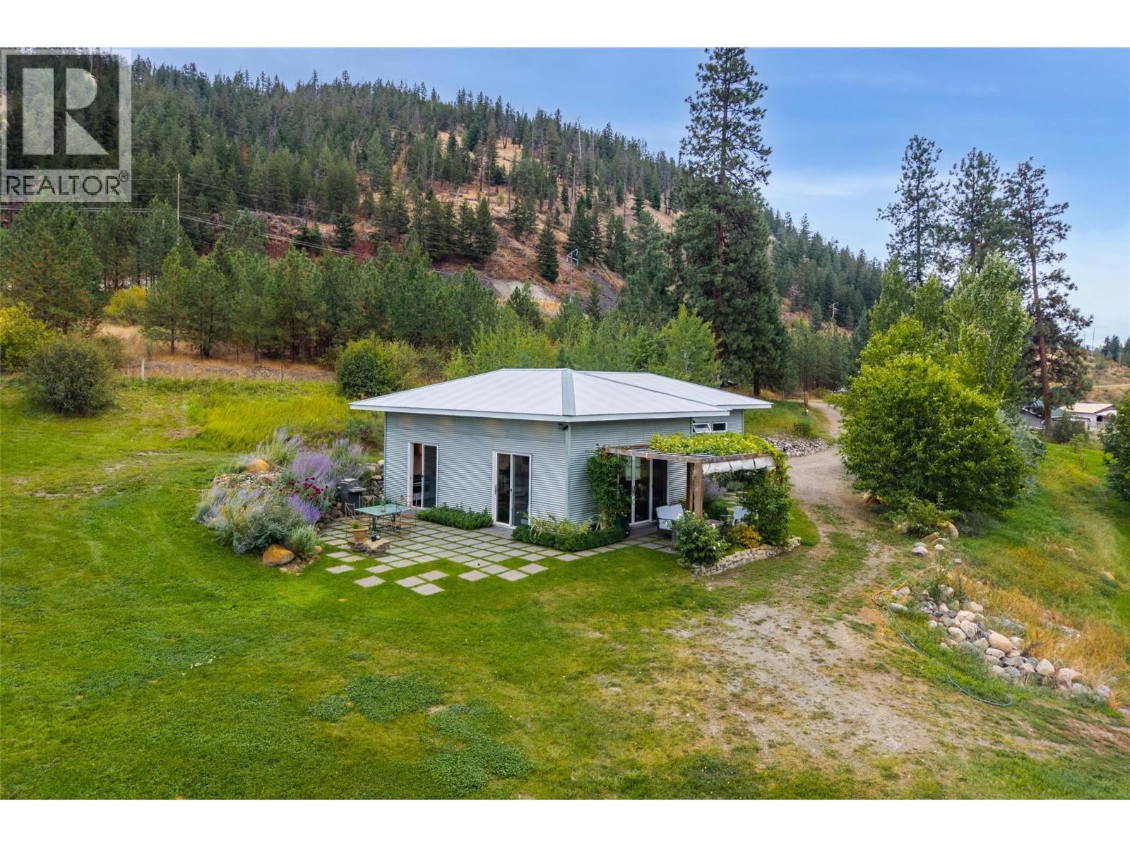 8121 Lyons Road - 10
