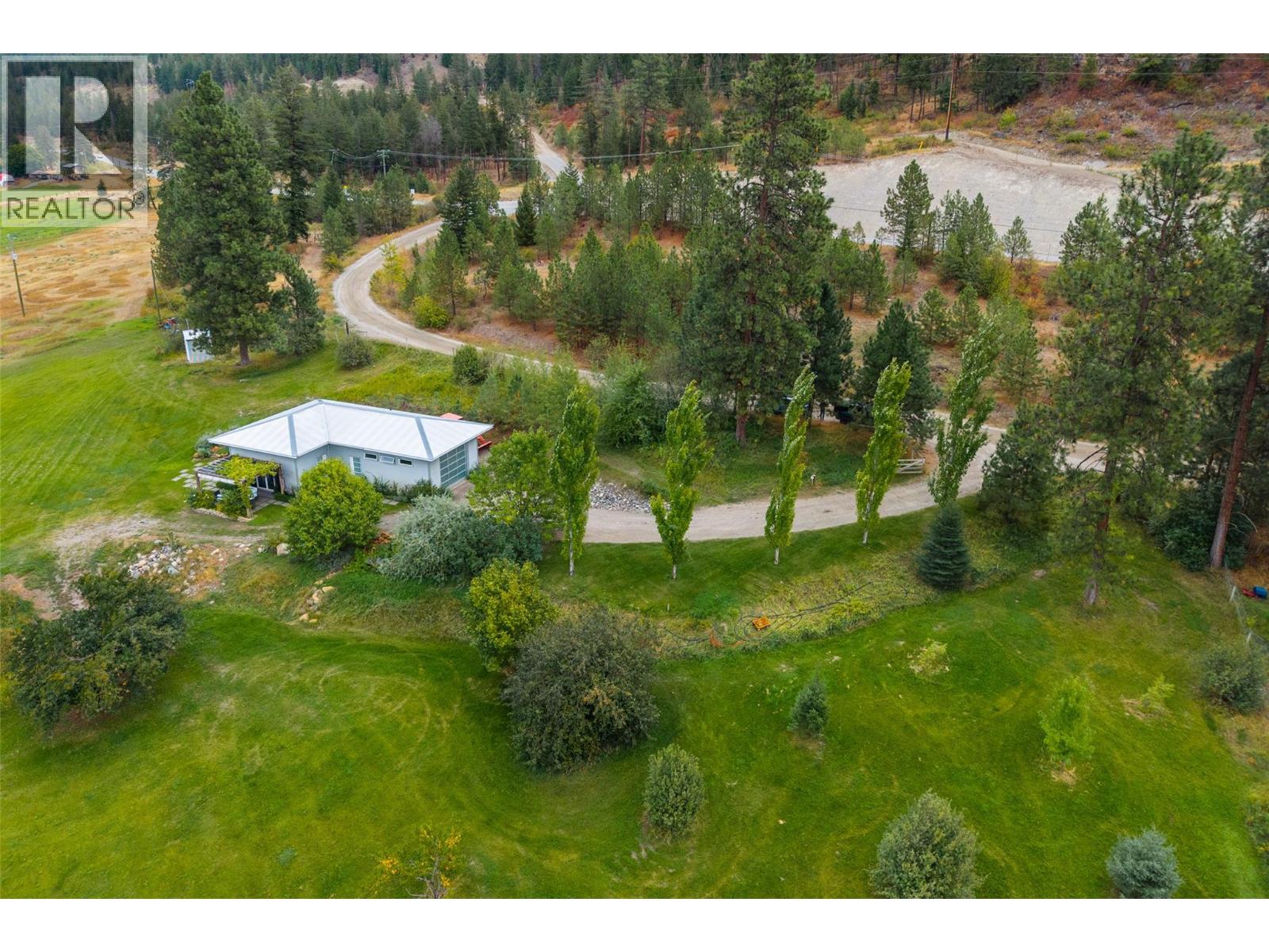8121 Lyons Road - 14