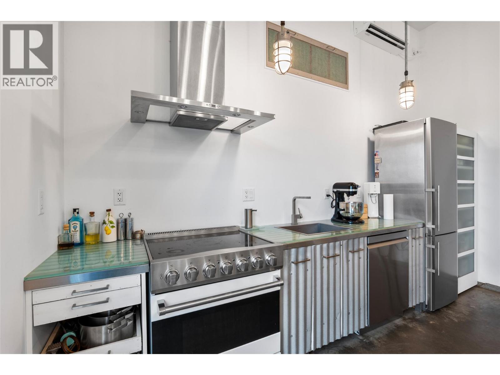 8121 Lyons Road - Image 25