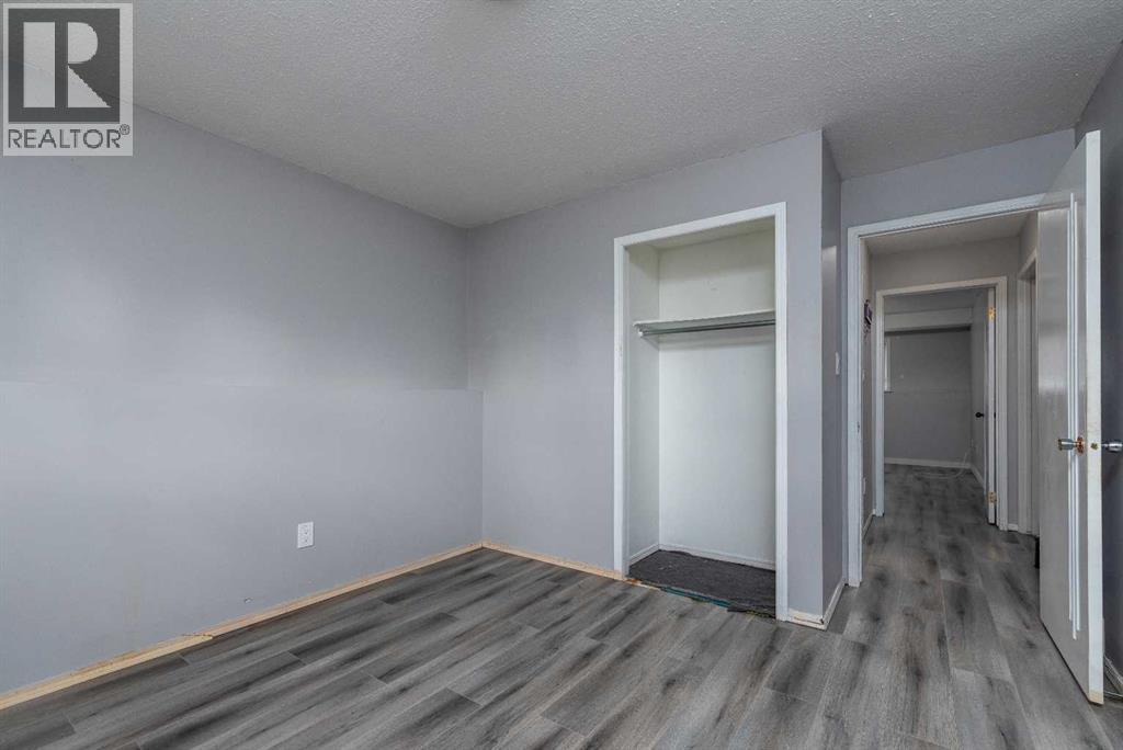 2718 57A Avenue - Image 16